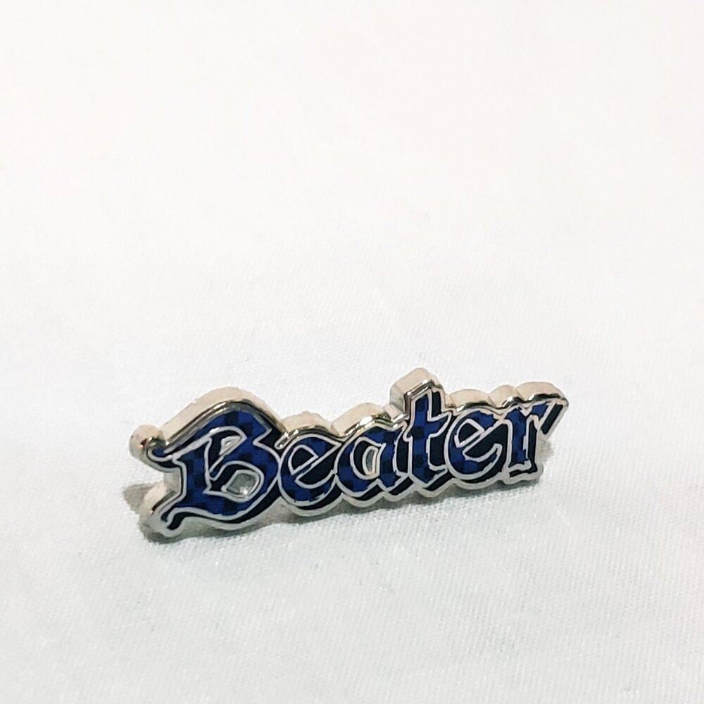 Harry Potter Beater Quidditch Pin Blue Silver Tone 1" Universal Studios
